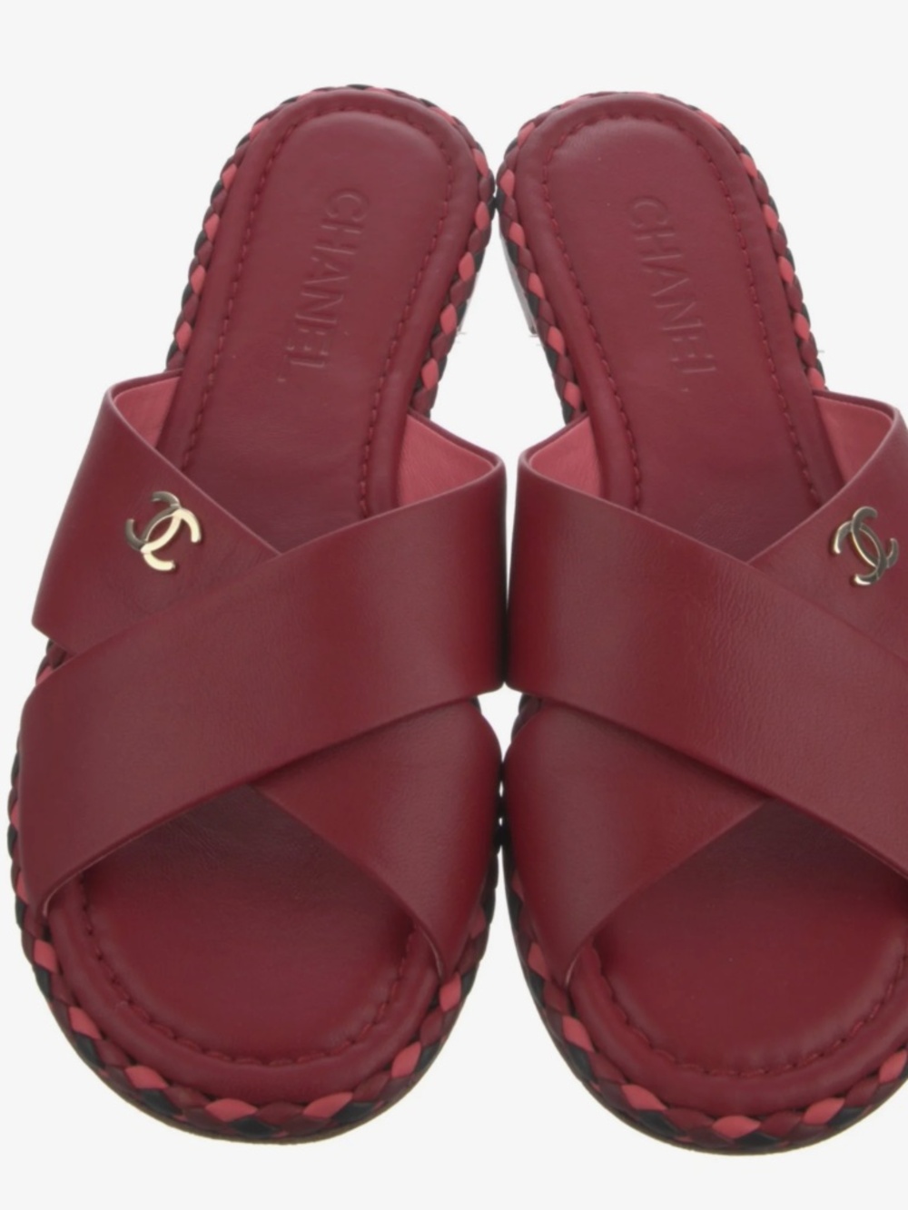 Chanel Interlocking CC Logo Leather Slides Women's Size: 7 | IT 37
